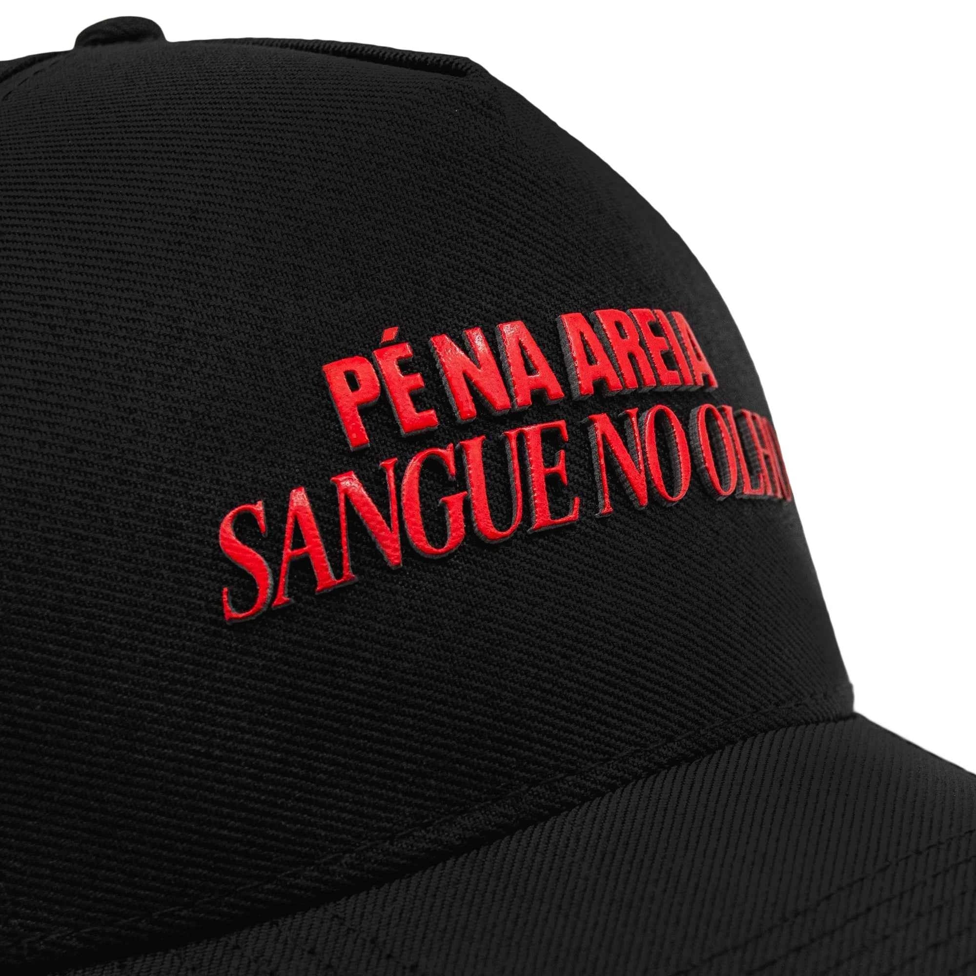 Boné Dalebol Pé na Areia, Sangue no Olho